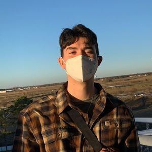 Meet your Posher, Chris